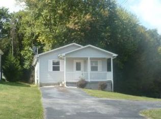 323 Cedar St, Elizabethton, TN 37643