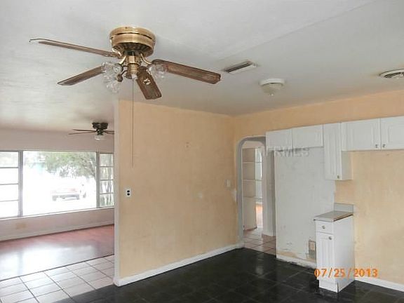 5th image of 5001 Dr Martin Luther King Jr St S