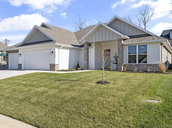 6008 S Dollison Avenue, Springfield, MO 65810