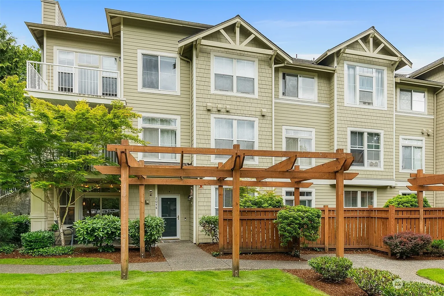 2048 Newport Way NW #11-8 photo 1