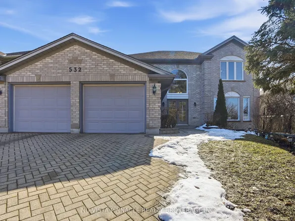 532 Rosecliffe Ter, London, ON N6K 4H5