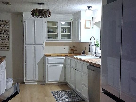 2nd image of 4120 Rench Rd