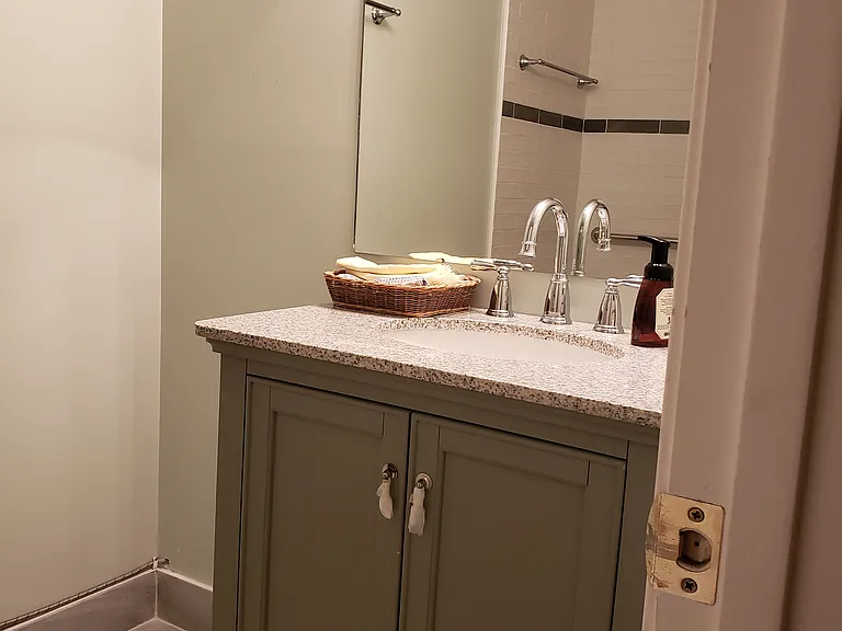 2nd bathroom vanity.