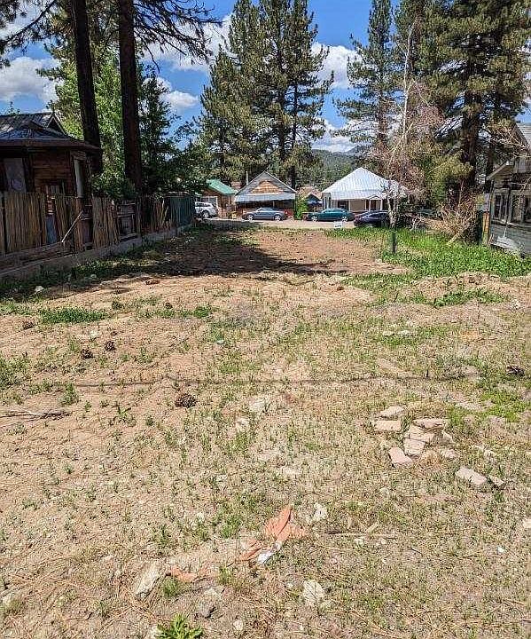 1st image of 365 3rd Ave #18-19