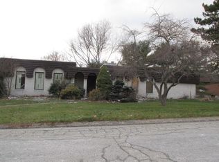 100 Urick Ct, Monroeville, PA 15146