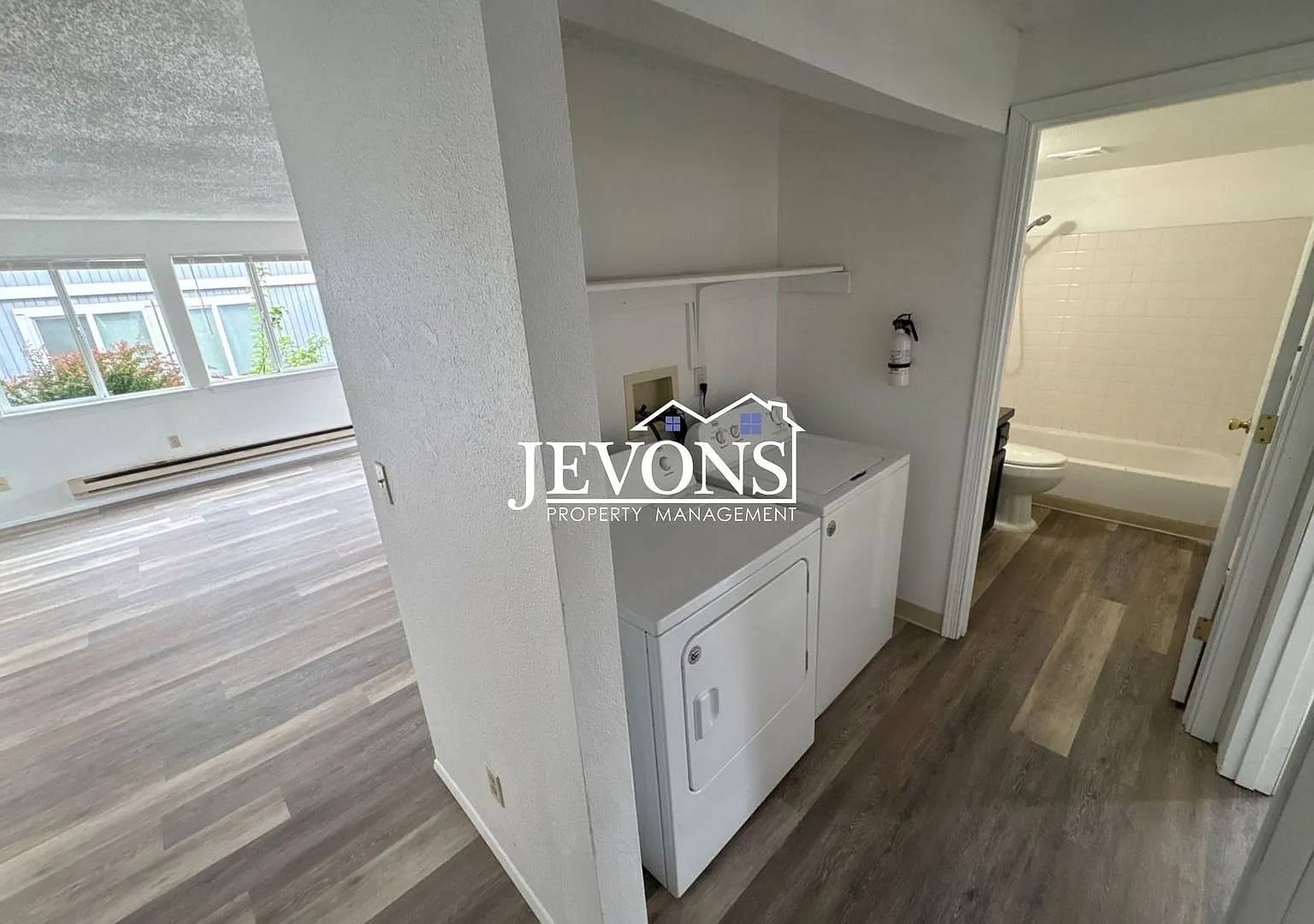 1722 E 56th St Tacoma, WA 98404 — Photo 4