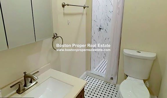 24 Phillips St. #6 Boston - Beacon Hill Unit Photo 9