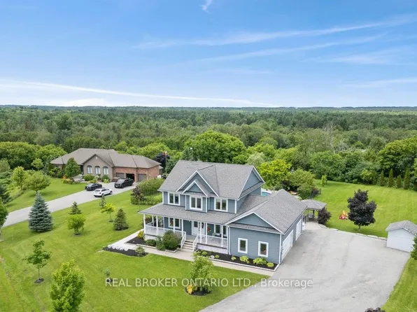 27 Bagshaw Cres, Uxbridge, ON L9P 0A9