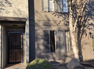 897 Greenfield Ave, Hanford, CA 93230