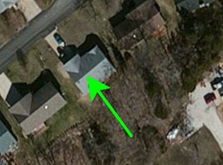 750 Walnut Rdg, Fenton, MO 63026