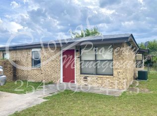 3323 Chisholm Trl #B, Killeen, TX 76542