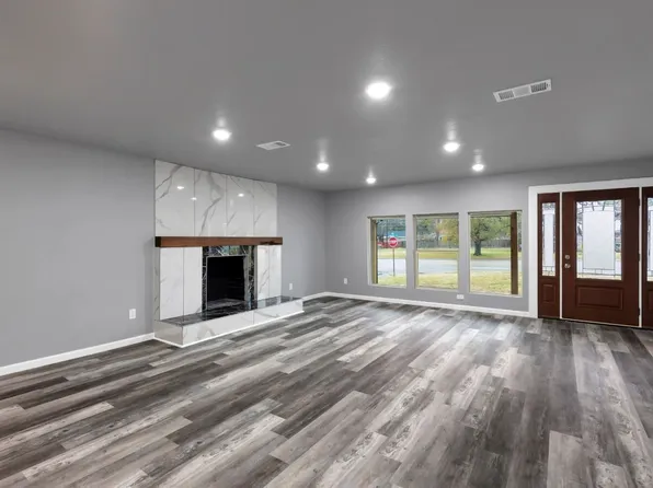 1711 Culver St, Commerce, TX 75428