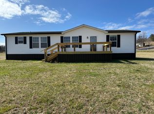 165 Tower Rd, Grandview, TN 37337