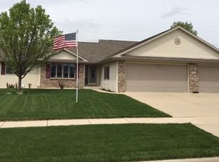 4201 Kingsford Dr, Janesville, WI 53546