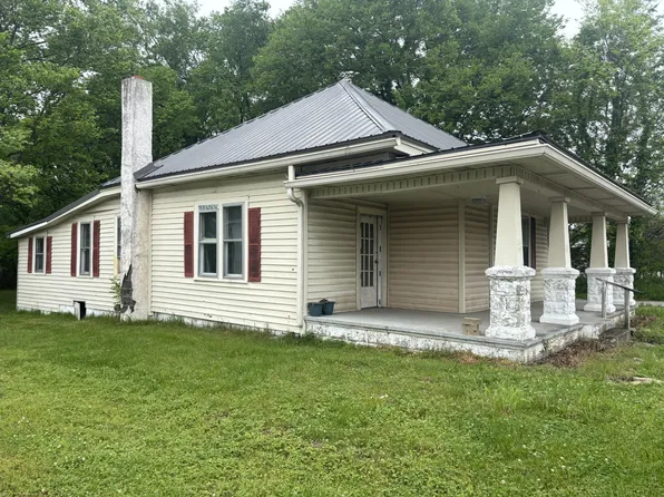 1109 N Main St, Mt Pleasant, TN 38474