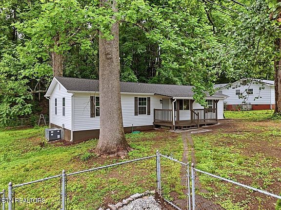 3rd image of 772 Clymersville Rd