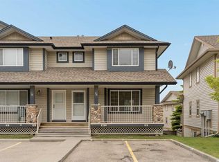 66 W Citadel Point NW, Calgary, AB T3G5L2