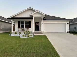 5272 Peach Dr, Pace, FL 32571