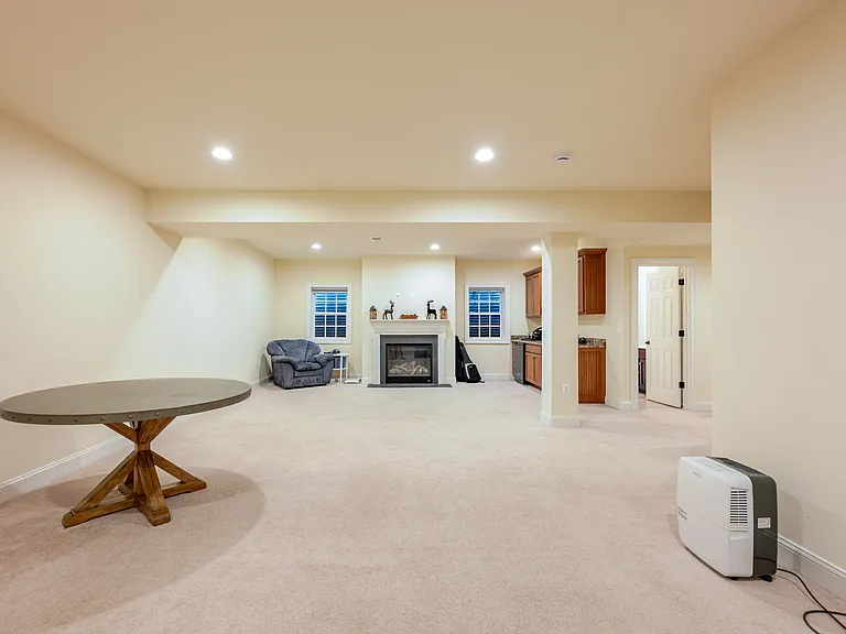 8500 Wedderburn Station Dr — Photo 5
