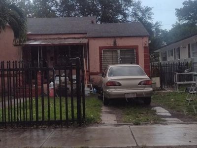 930 NW 76th St, Miami, FL, 33150