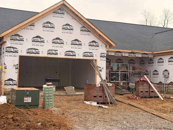 3202 Asher Way #129, Jeffersonville, IN 47130