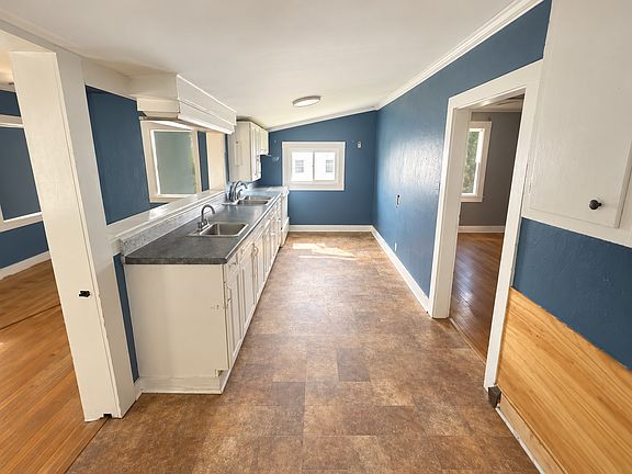 4th image of 808 S McCrary St