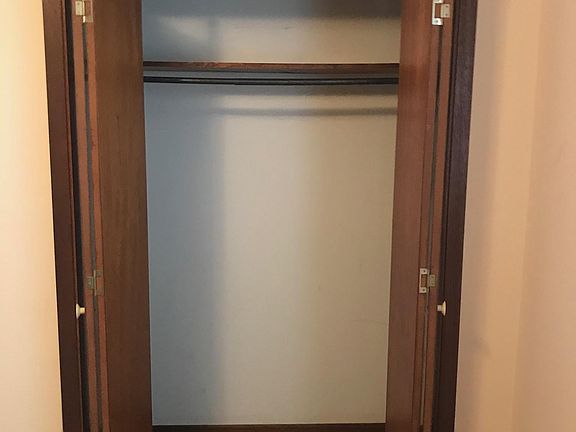 2nd Bedroom Closet