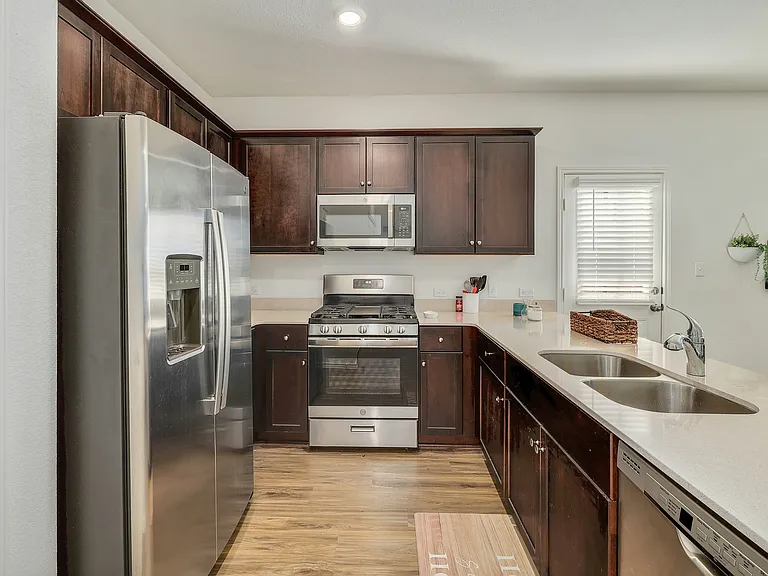 2504 Forgetmenot Ln — Photo 6