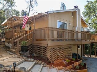 13695 Hemlock Dr, Penn Valley, CA