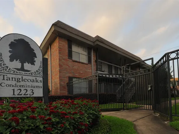 1223 Augusta Dr APT 26, Houston, TX 77057