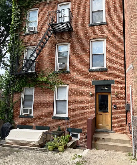118 Bright St #2 — Photo 1