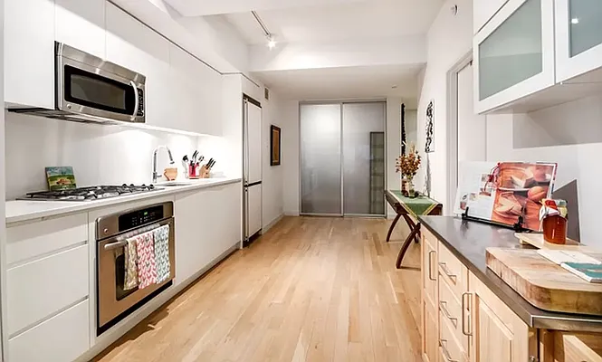 Rented by SERHANT. | media 2