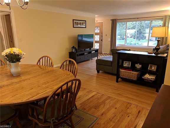 5th image of 18161 Bonnie Ln