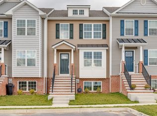 23 Heritage Hills Dr, Martinsburg, WV 25405