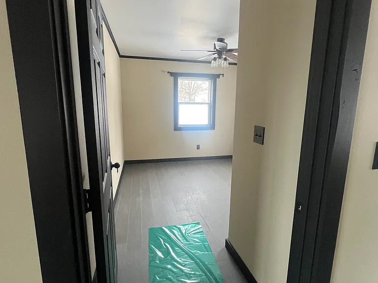 904 N 6th St #1 — Photo 8