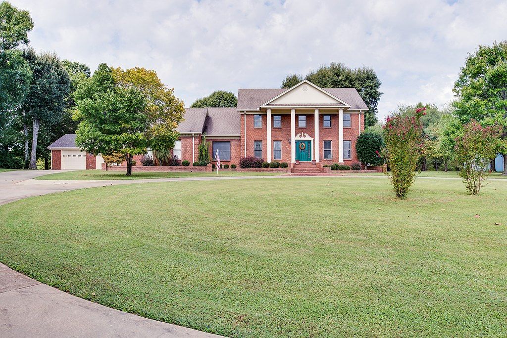 894 Buffalo Rd, Hohenwald, TN 38462 Zillow