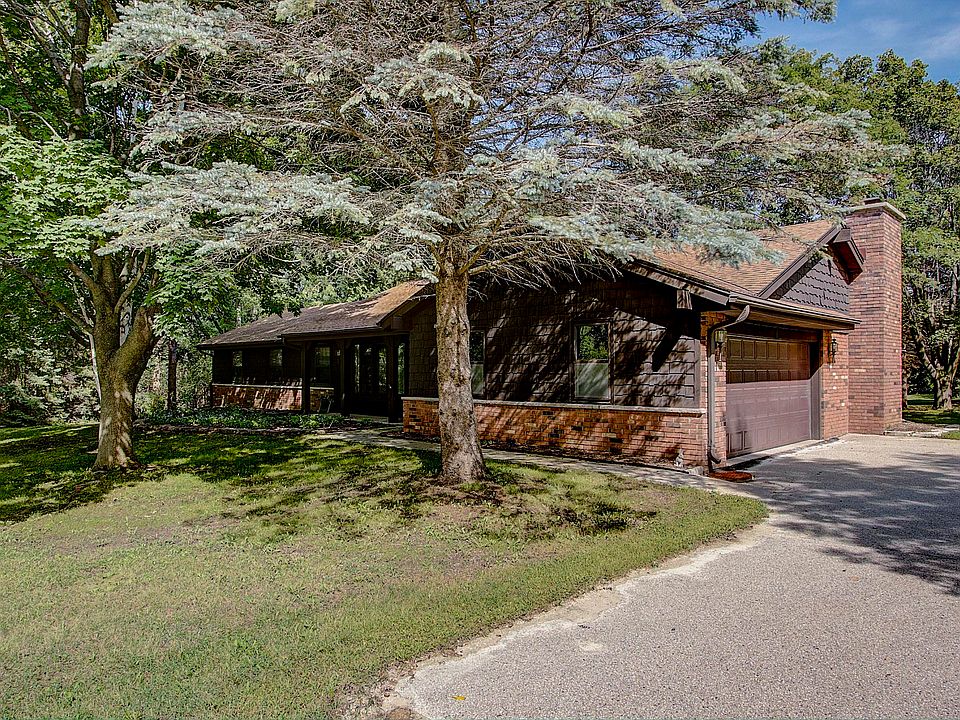 1st image of 1278 Lizbeth Ln