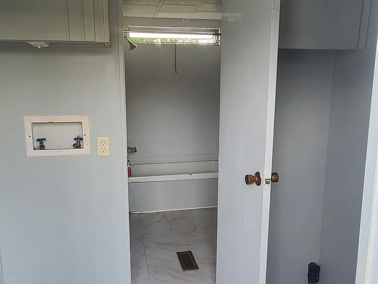Tanyard Rd — Photo 9