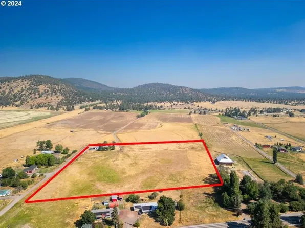 12817 Highway 66, Klamath Falls, OR 97601