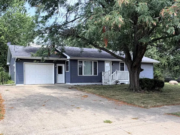 801 Liberty Dr, Fairfield, IA 52556