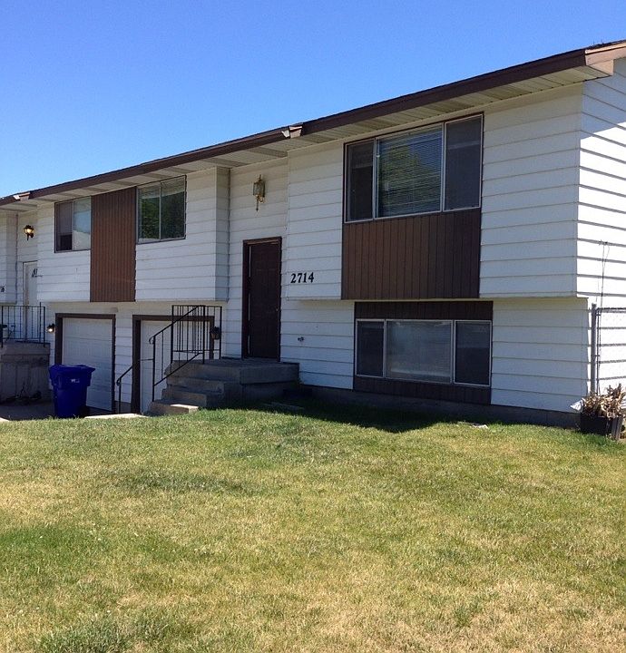 1st image of 2714 N Whipple Ct