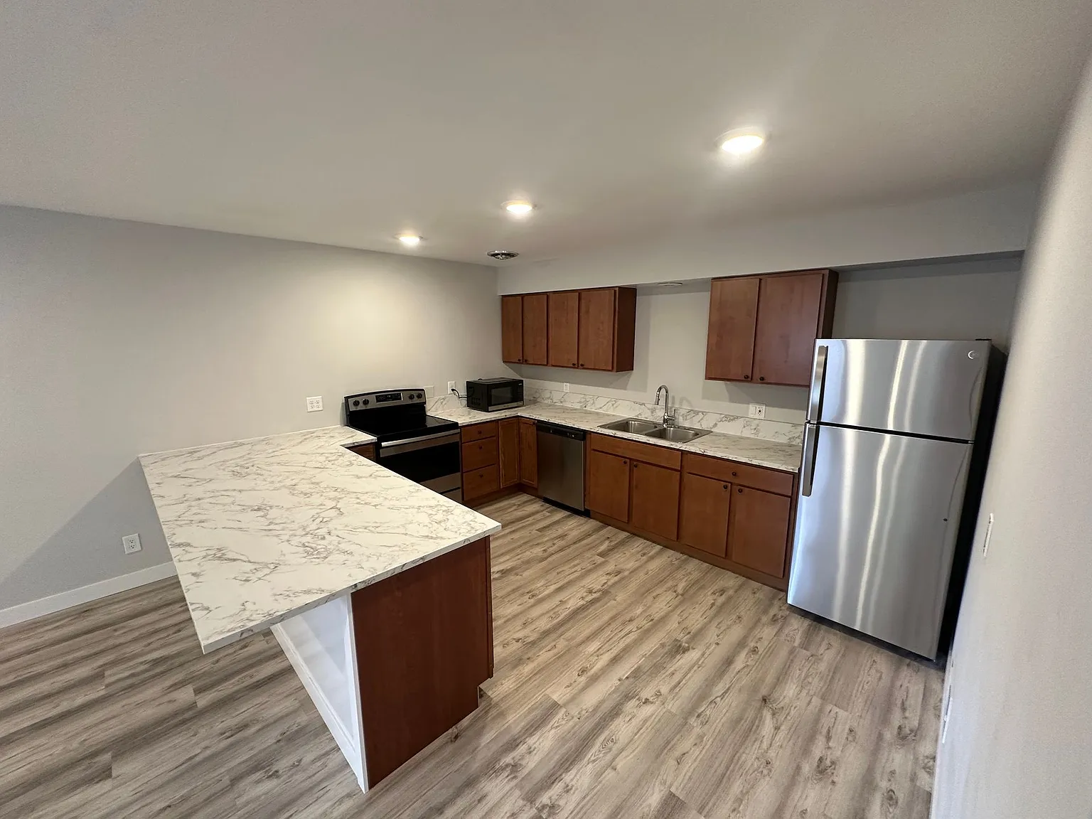 Parks Edge Apartments — Photo 1