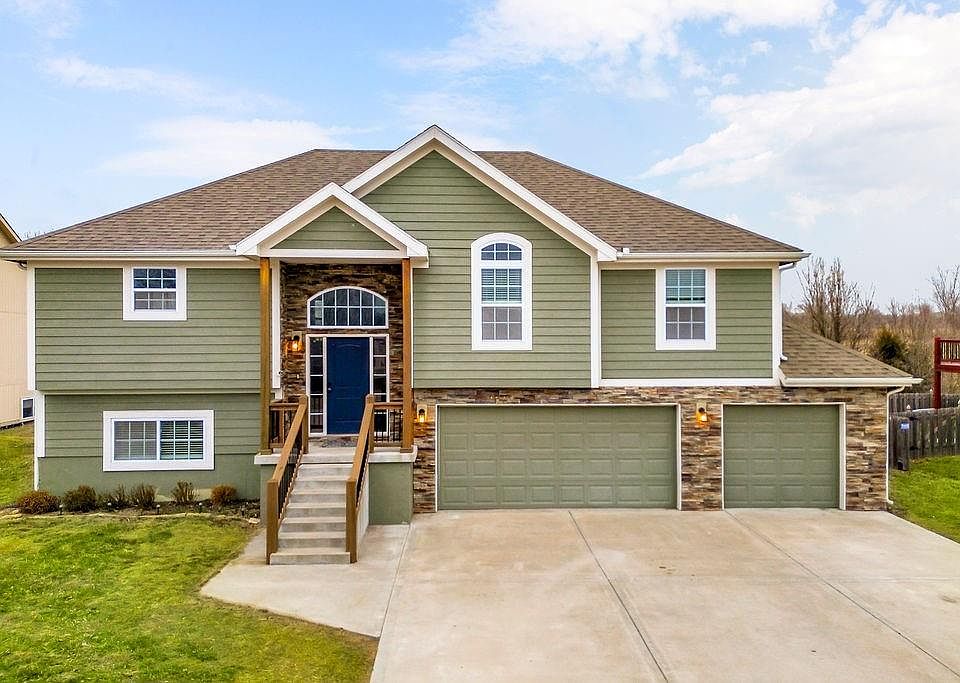 1st image of 15808 Christie Dr