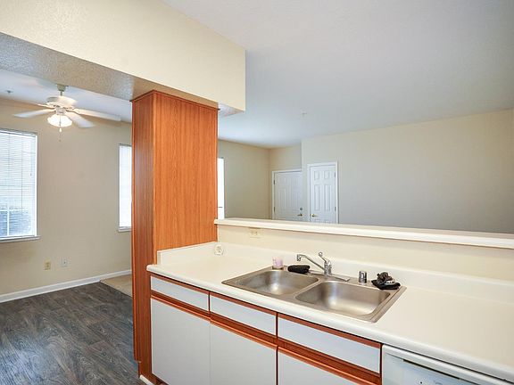 5th image of 885 Halidon Way APT 1514