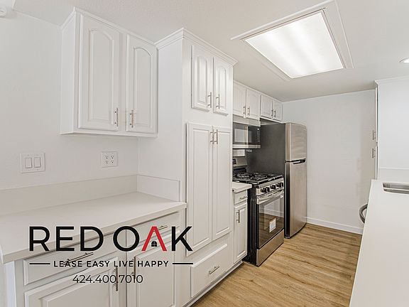 2nd image of 4484 La Deney St APT 2