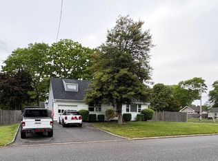 388 1st Avenue, Bayport, NY 11705
