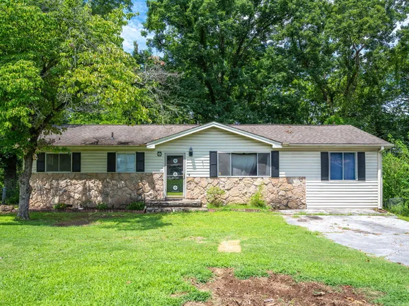 7635 Austin Dr, Chattanooga, TN 37416