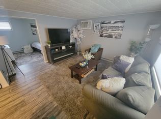 800 S Westland Dr #5, Appleton, WI 54914