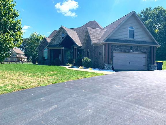 2nd image of 4515 Shady Place Ct