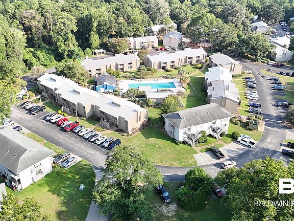 3rd image of 2149 Sea Cliff Dr N #2149